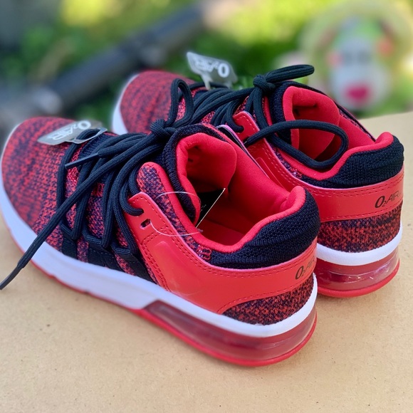 Boys Athletic Lightweight Jogger Shoe Kid Sneakers - Picture 8 of 8